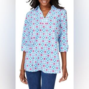 Foxcroft Coral Island in Blue Grotto Wrinkle Free Ikat 3/4 Sleeve Blouse